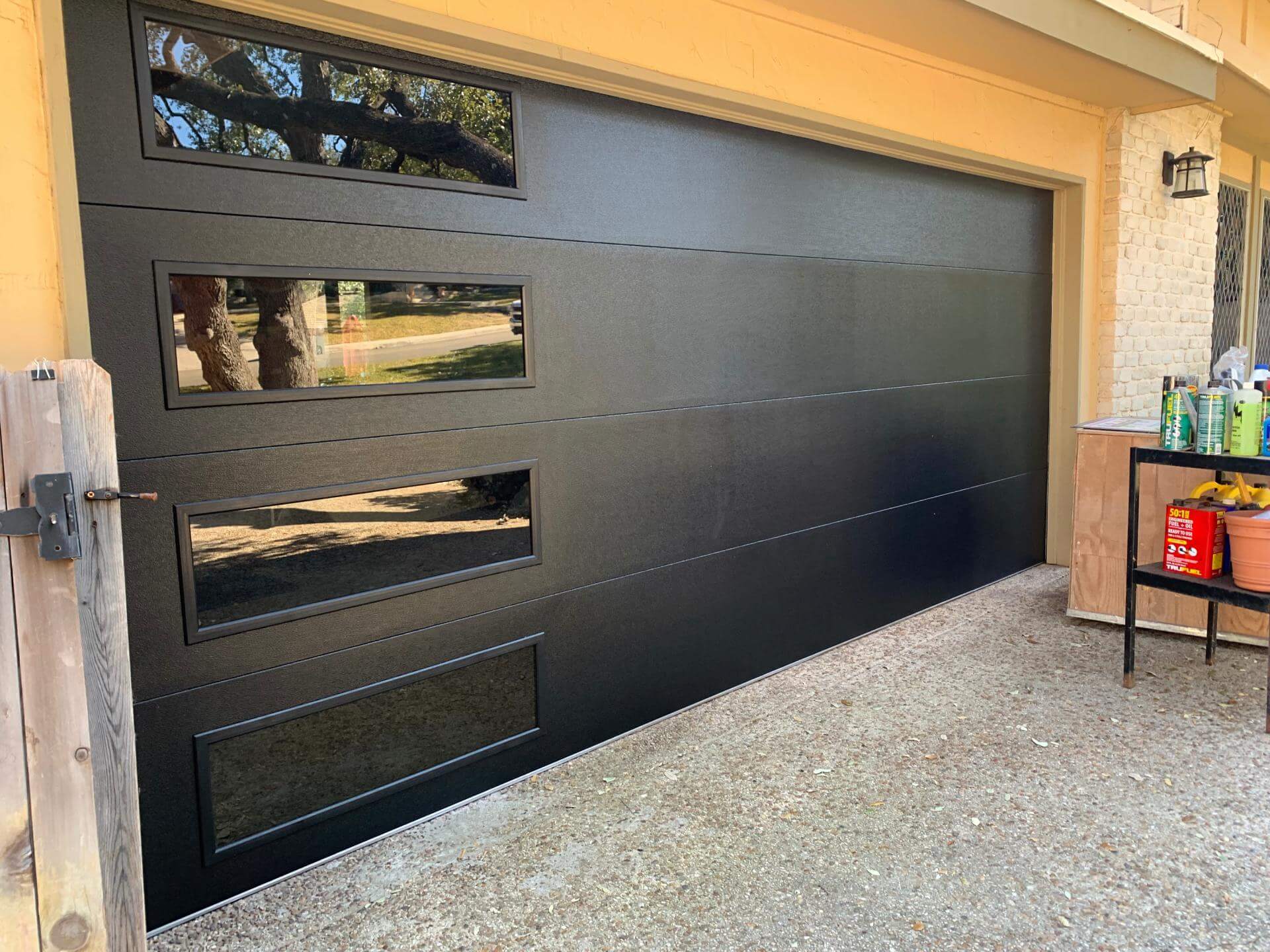 DoorCrafters Garage Door Repair Technicians in Palos Verdes Estates, CA